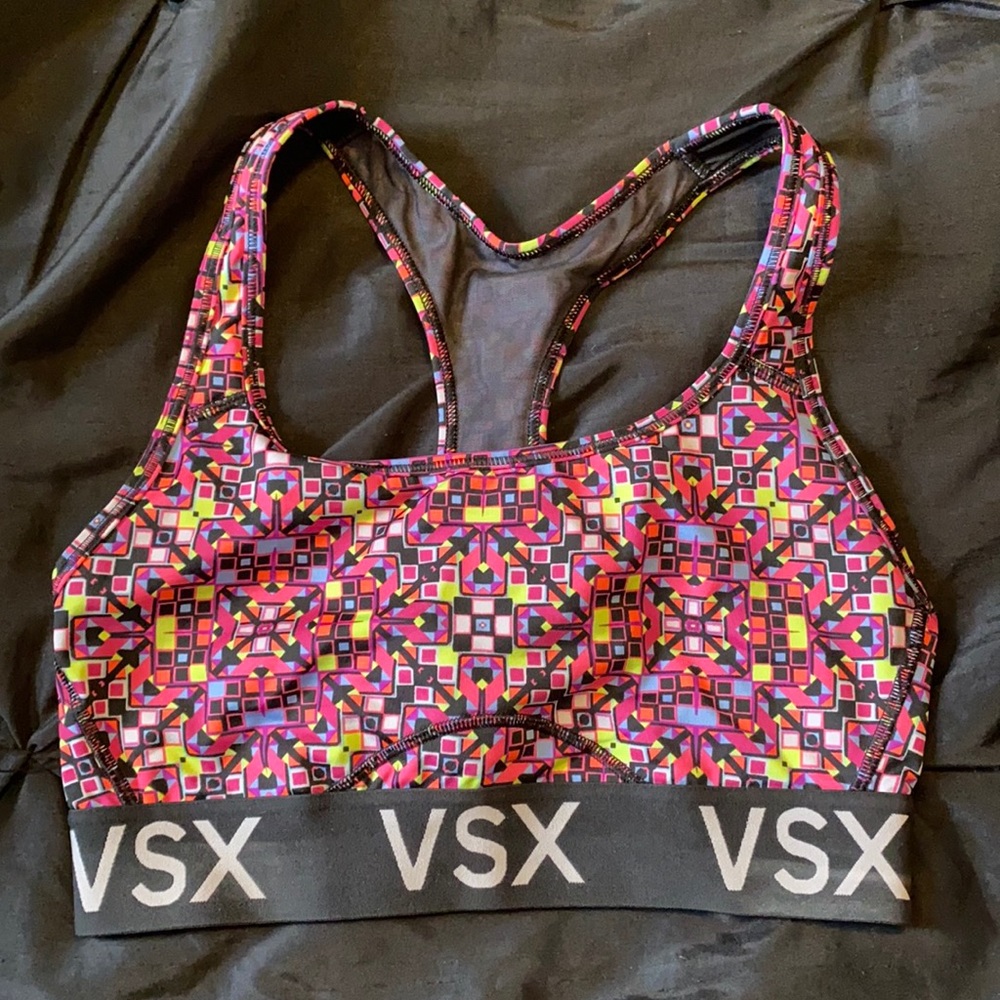 Victoria’s Secret EUC Sports Bra